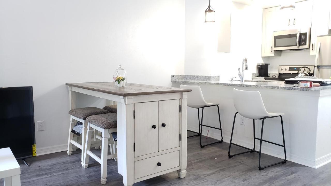 Discover Luxury Condo Steps Away From Celebration Pointe And I-75! Гейнсвил Екстериор снимка