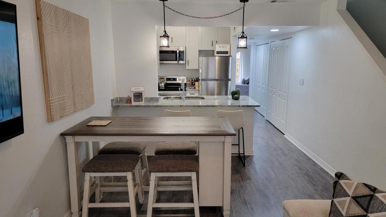 Discover Luxury Condo Steps Away From Celebration Pointe And I-75! Гейнсвил Екстериор снимка