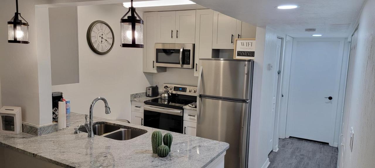 Discover Luxury Condo Steps Away From Celebration Pointe And I-75! Гейнсвил Екстериор снимка